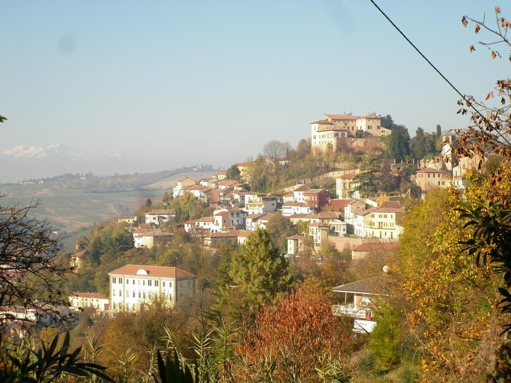 오짜노 몬페라토 La Terrazza Sul Monferrato 아파트 객실 사진