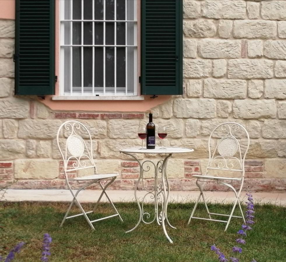 오짜노 몬페라토 La Terrazza Sul Monferrato 아파트 외부 사진